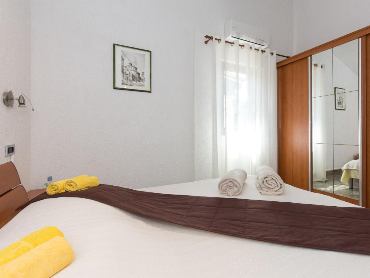 Apartment Starigrad-4 By Interhome スタリー・グラード エクステリア 写真